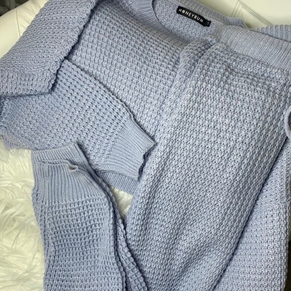 Honey Bum Lounge Set - Picture 3 of 4